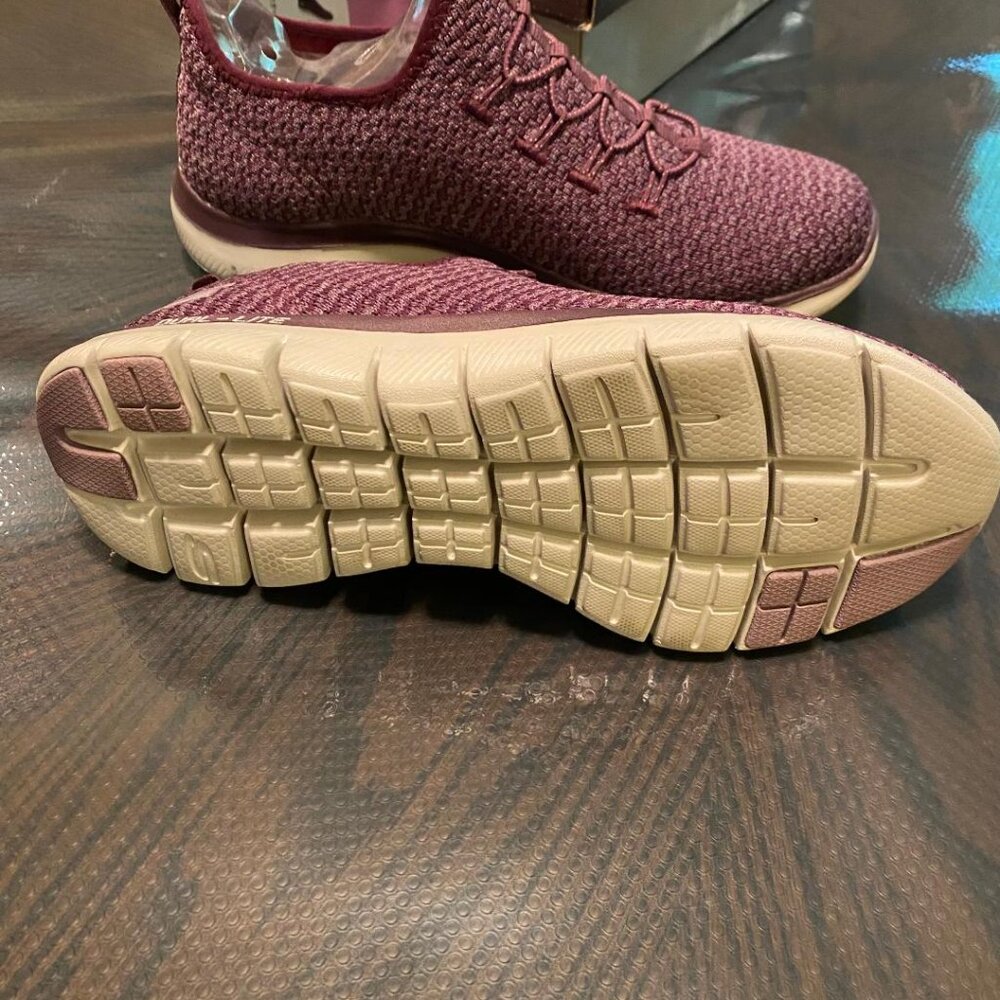 Skechers sneakers womans size 8 - Picture 2 of 7